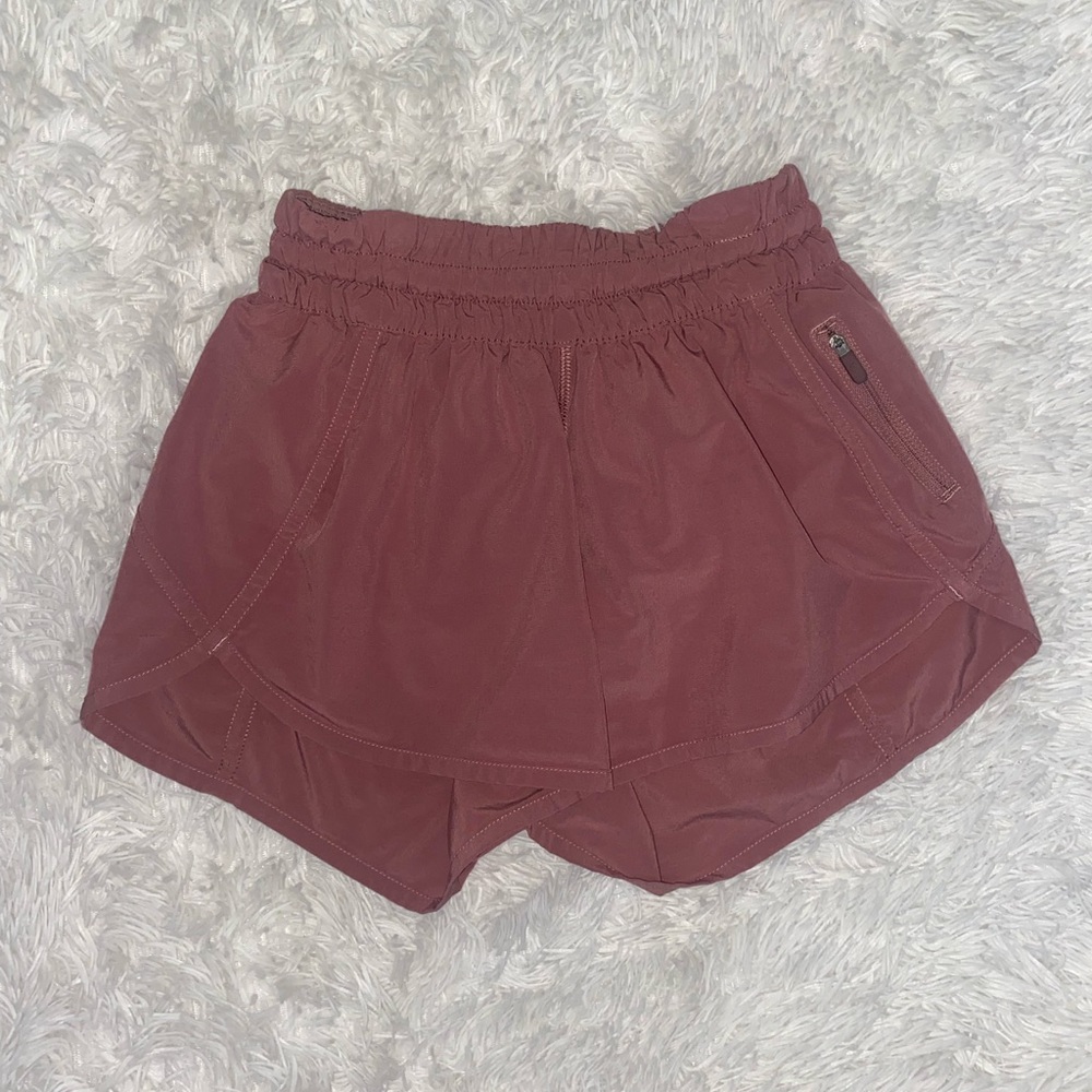 lululemon tracker shorts